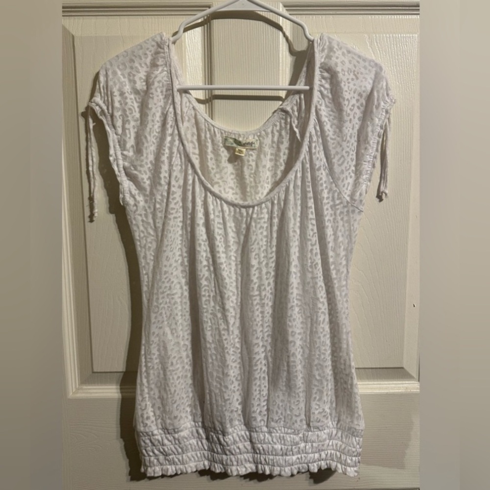 Energie White Cheetah Print Women's Blouse